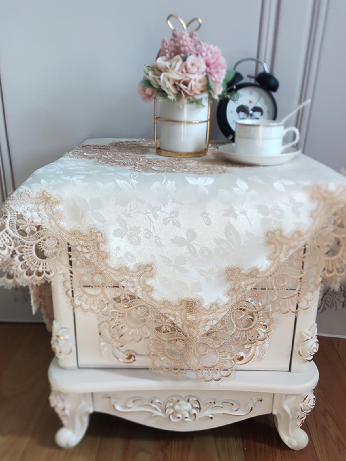 European Sle Bede Table Cover  - Embroidery Cloth ulasan dan harga