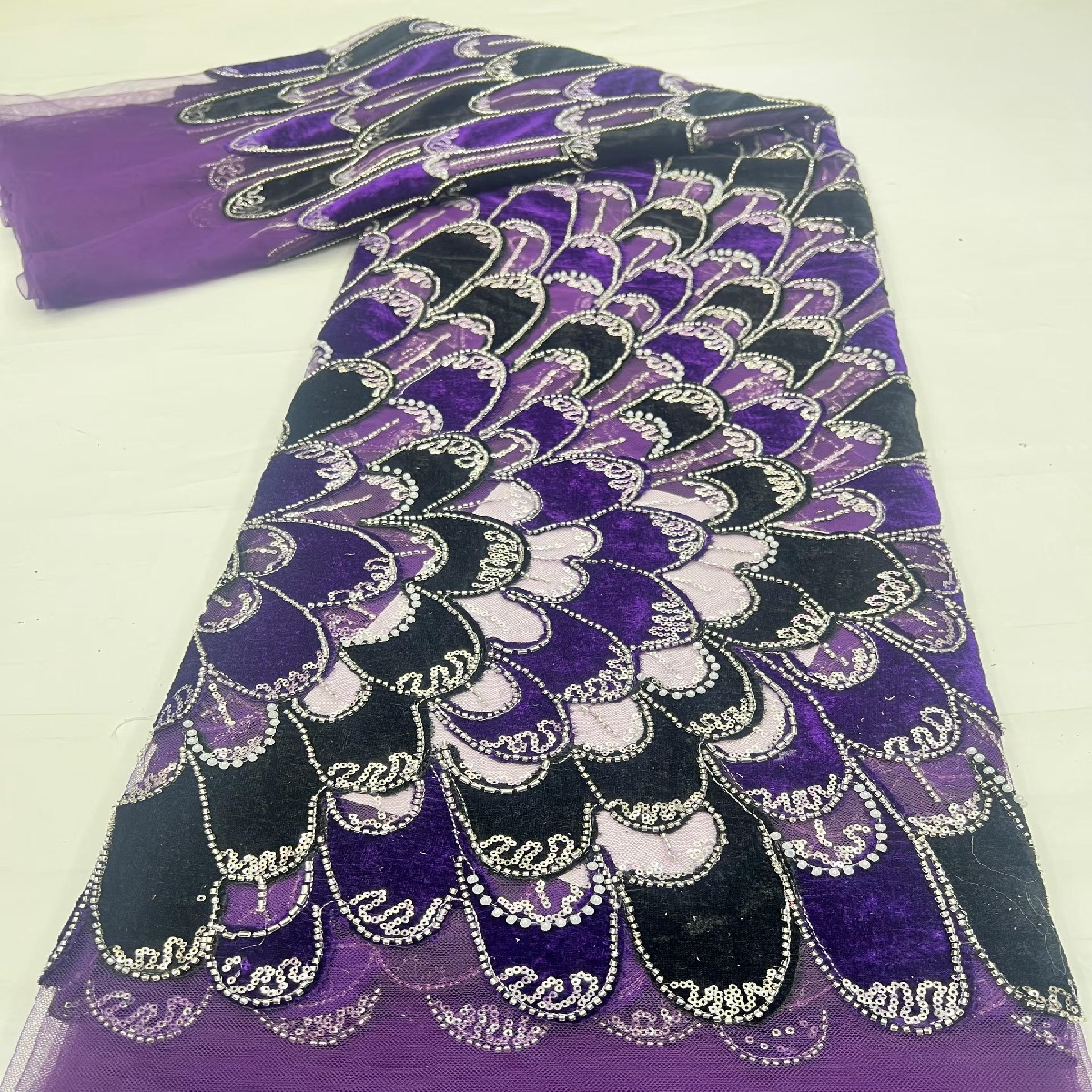 5Yards Red Black Peacock Sequi - Velvet Fabric Embroidery ulasan dan harga