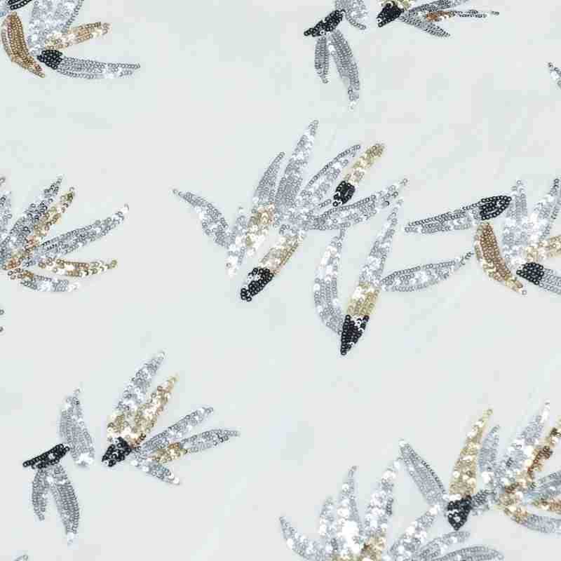 White three-dimensional flower - Velvet Fabric Embroidery ulasan dan harga