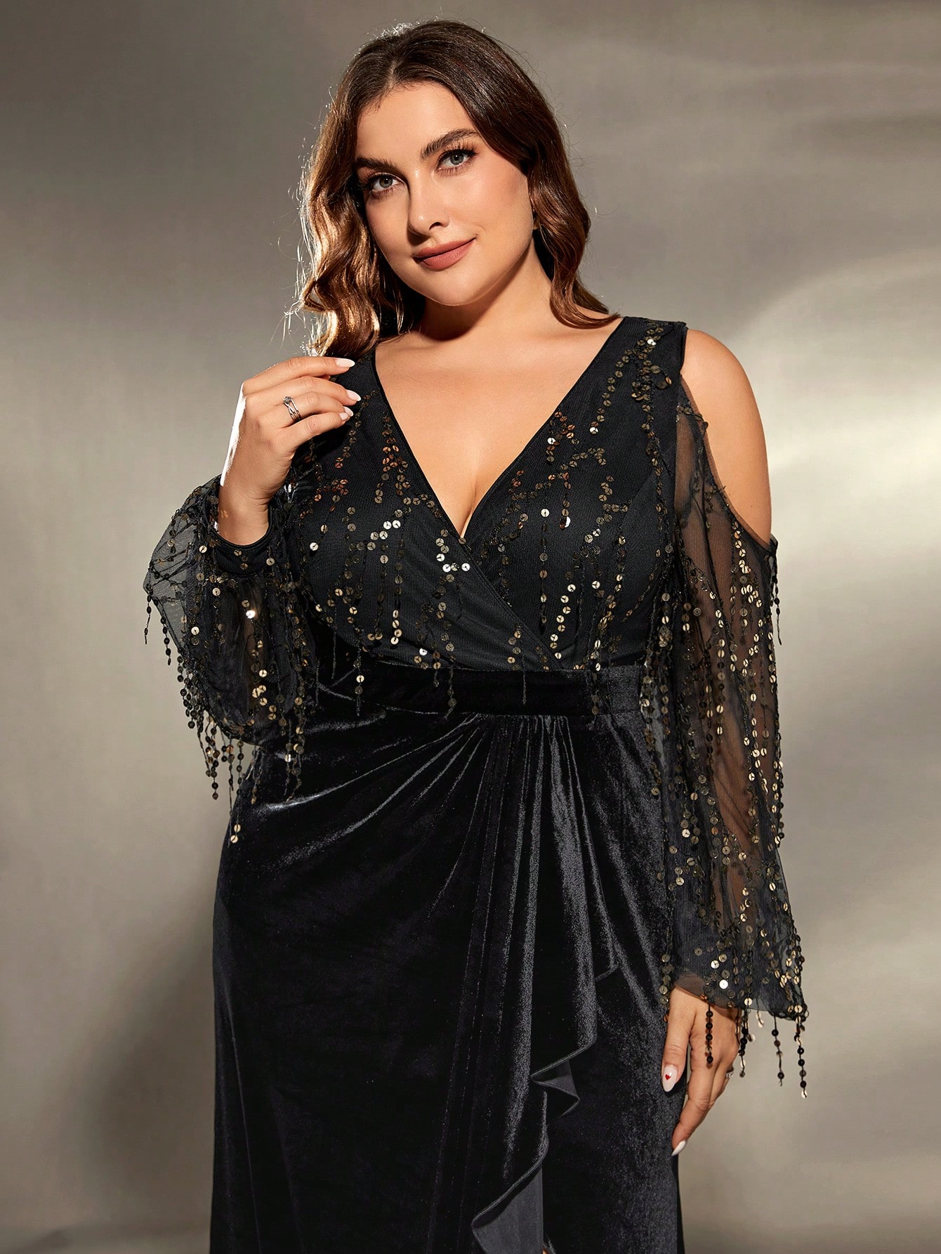 Mgiacy plus size Deep V cross  - Embroidery Abaya ulasan dan harga