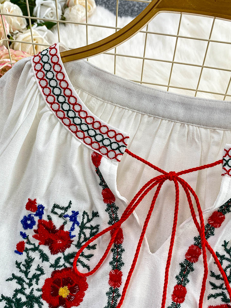 Women's Autumn Bohemian Blouse - Embroidery On Shirt ulasan dan harga