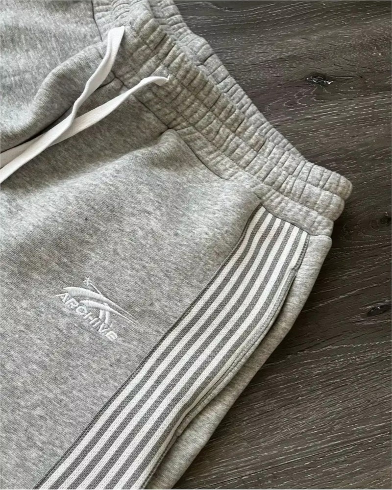 Y2k Embroidered Black Gray Cas - Embroidery Premium ulasan dan harga